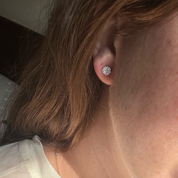 Ring Concierge Diamond Illusion Studs - Picture 9 of 9